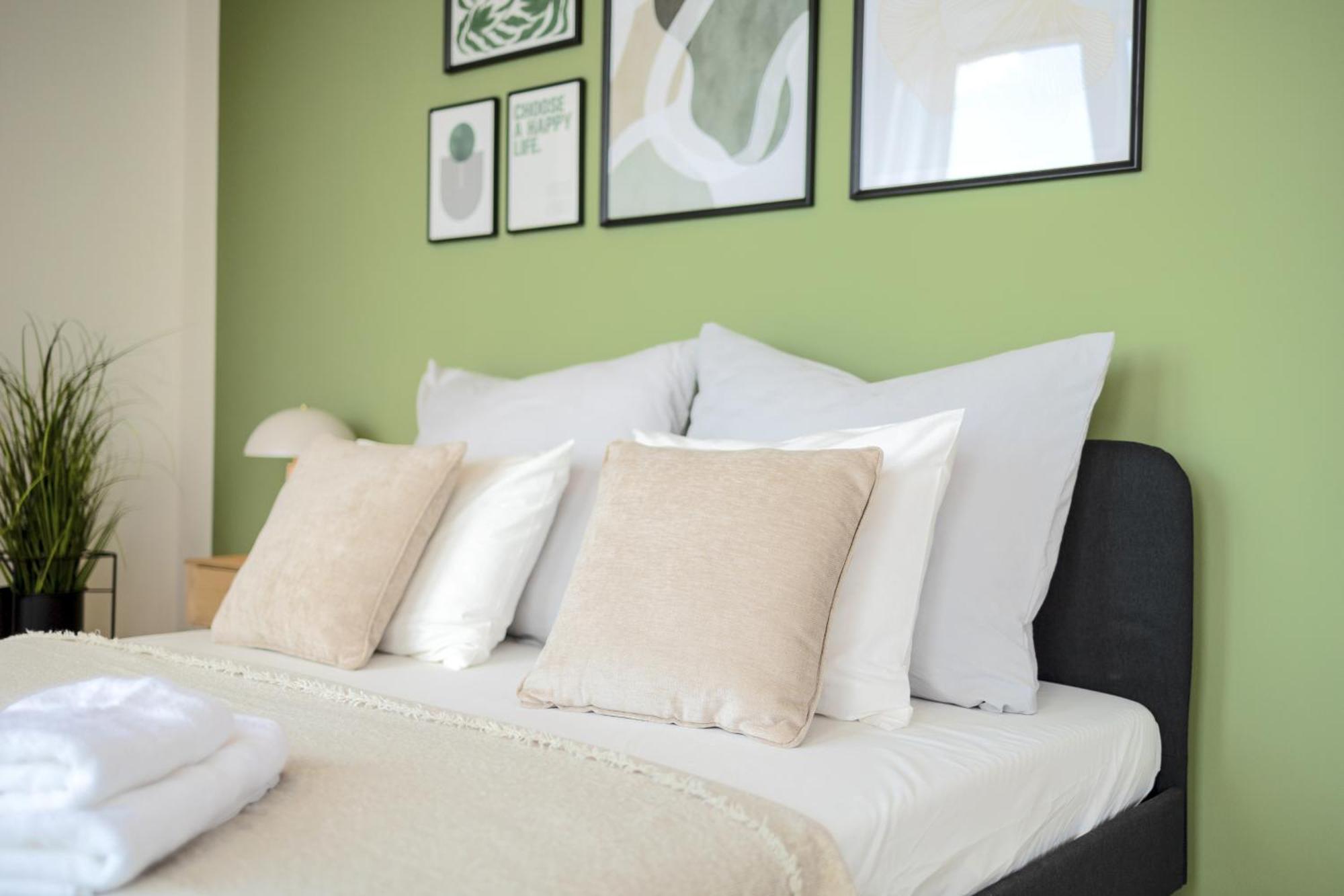 דירות Bright 2Br - 8Th Floor, Balcony, Free Parking - By Gravity פראג מראה חיצוני תמונה