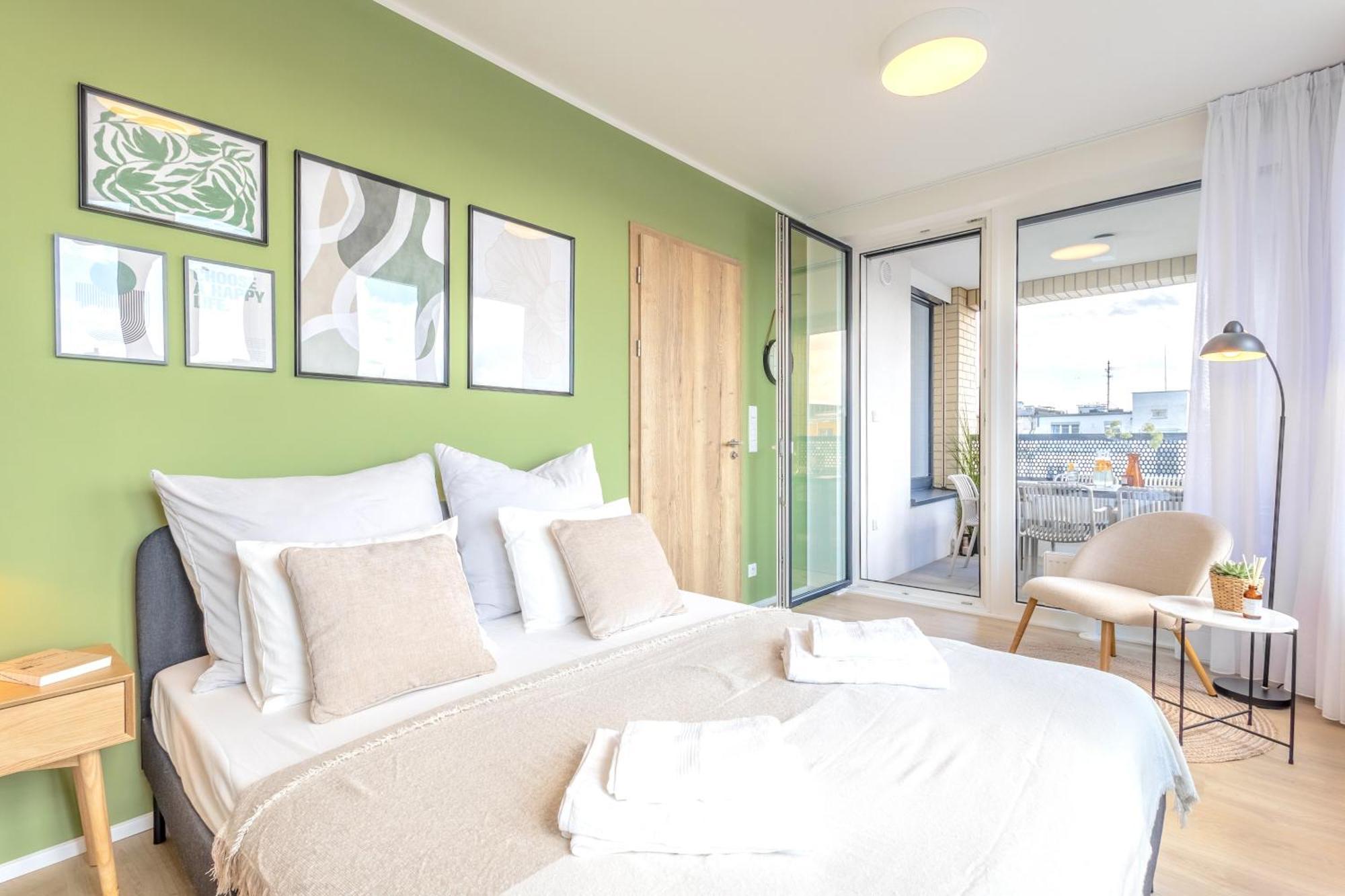 דירות Bright 2Br - 8Th Floor, Balcony, Free Parking - By Gravity פראג מראה חיצוני תמונה